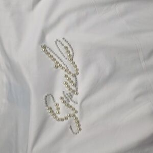 NWT WHITE PEARL ACCENT SMILE TEE Sz 2XL